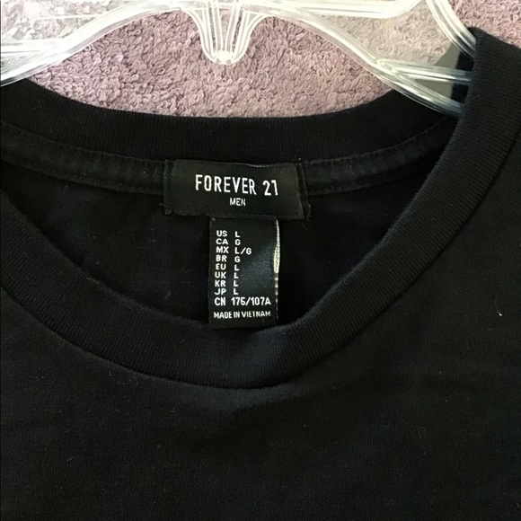 Forever 21 Oversized Graphic Shirt |L| - Picture 3 of 3